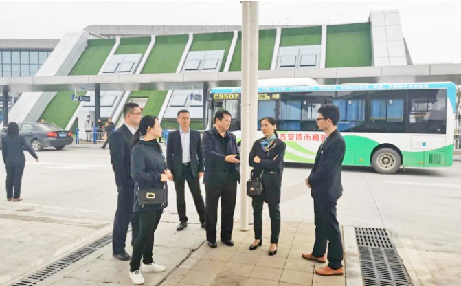 陳筱慧赴吉安長(zhǎng)運(yùn)、公交進(jìn)行財(cái)務(wù)檢查