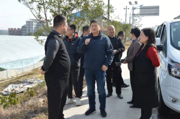 占梁一行實地調研九江長運永修公司 虬津至南昌定制班線工作開展情況