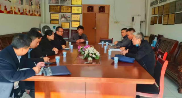 景德鎮(zhèn)長運 股份定制業(yè)務事業(yè)部、機務技術部調研定制班線發(fā)展、車輛購置等工作