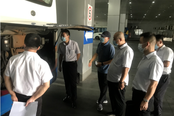 都市城際公交 斗酷暑、消隱患、保安全