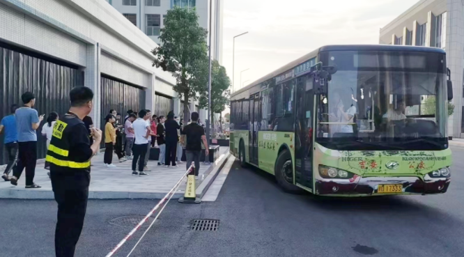 吉安長運(yùn)、公交：通勤包車 轉(zhuǎn)型升級(jí)新亮點(diǎn)