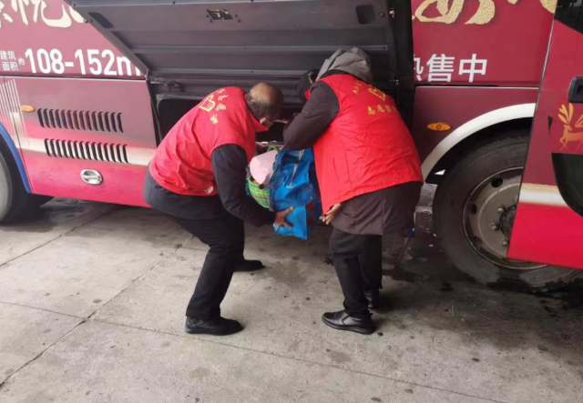 九江長運(yùn)：開展“情滿旅途”愛心志愿服務(wù)活動