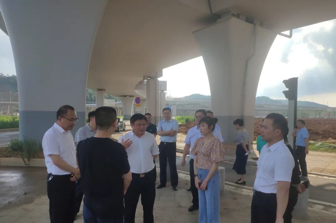 九江市副市長(zhǎng)容長(zhǎng)貴一行調(diào)研九江新汽車(chē)站搬遷選址工作