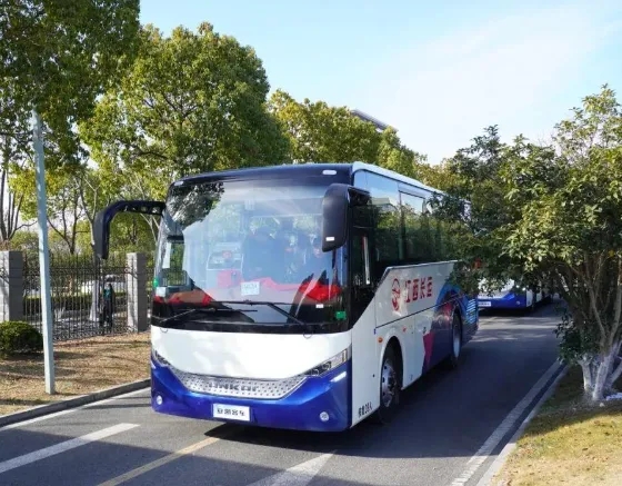 都市城際公交：旅游客運(yùn)分公司成功中標(biāo)華東交通大學(xué)2024年迎新接駁車采購項目