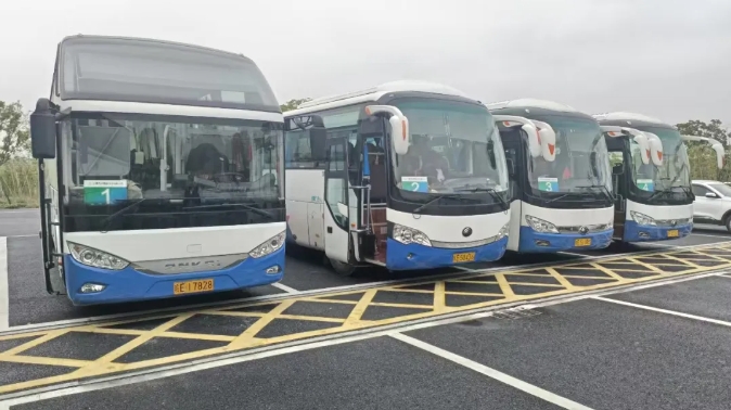 馬鞍山長客:含山長運圓滿護航銅閘學(xué)校學(xué)生安全出行