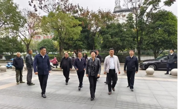 一線報(bào)道 || 撫州長運(yùn)：撫州市政府領(lǐng)導(dǎo)到黎川分公司調(diào)研安全生產(chǎn)工作